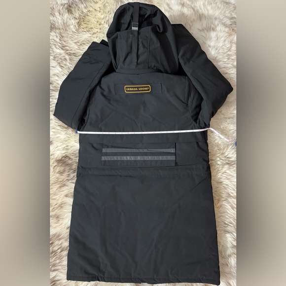 Canada Goose Women's Gabriola parka Size S in Black Style 5806L - Picture 6 of 7